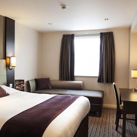 Premier Inn Glasgow Pacific Quay Habitación foto
